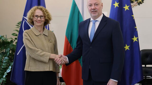 Снимка: Росен Желязков: Активната роля на България в НАТО е гаранция за националната ни сигурност