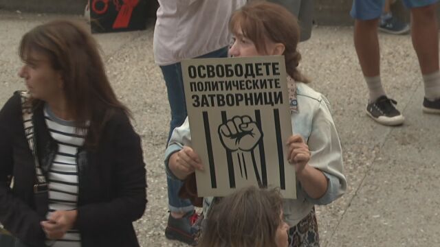 За девети път Варна протестира в подкрепа на кмета и двамата общински съветници