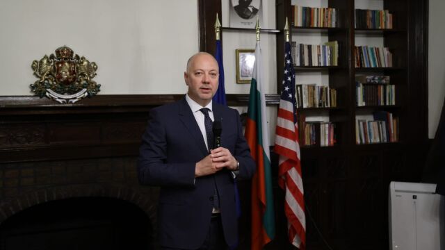 Снимка: Росен Желязков в Ню Йорк: Ценим високо приноса на българите в САЩ