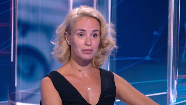 Снимка: Радина Кърджилова в „главната роля“: За страха да бъдеш родител, любовта и трудните избори