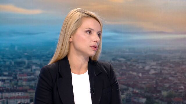 Снимка: Шест седмици до президентските избори: ЦИК подготвя близо 13 000 машини за вота