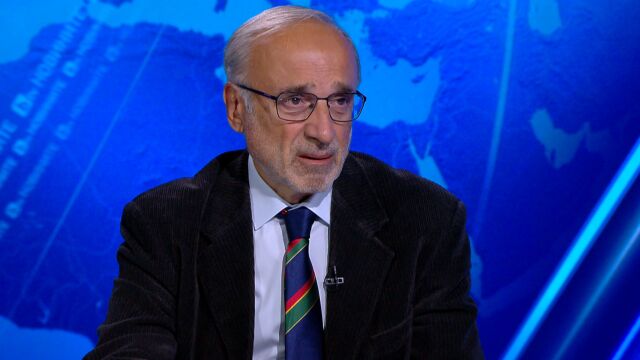 Снимка: Проф. Веселин Методиев: Независима и свободна е онази страна, която е уважавана от другите