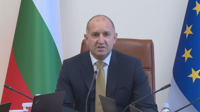 Снимка: Румен Радев: България ще получи тленните останки на цар Самуил на 3 октомври