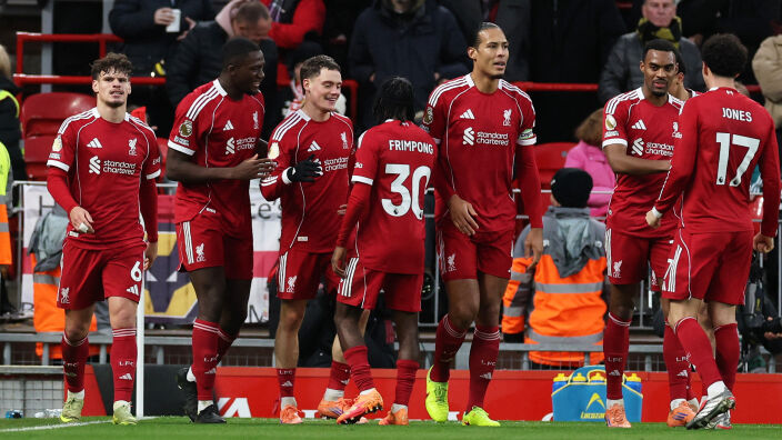 Ливърпул търси победата в най-английския град във Франция (АНКЕТА)