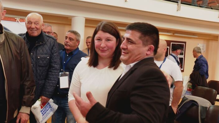 Златева бясна на Добрев: Дубай, Малдиви и оставка, която никой не е виждал! (ВИДЕО)