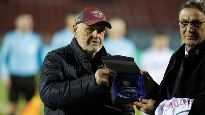 Стефан Грозданов на 80: Беше ме срам да ритам Гунди (ВИДЕО)