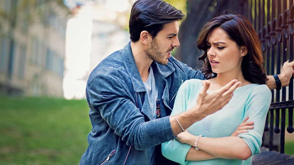 40 г. без Симон дьо Бовоар ~ Жената гледа на себе си през очите на мъжа (СНИМКИ + ВИДЕО)