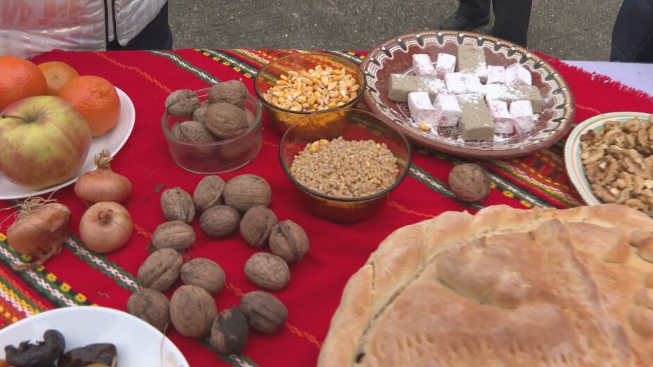 Игнажден: традиции, кой влиза в къщата и какво да има на трапезата (СНИМКИ)