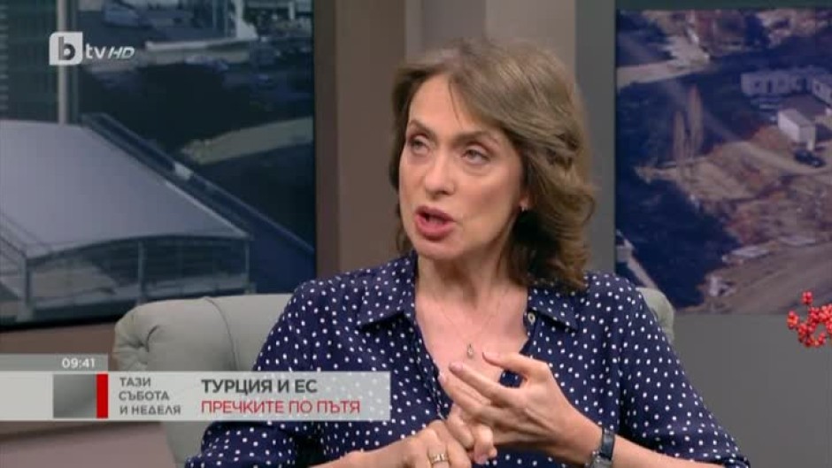 Надежда Нейнски: В турския курорт Бодрум  има много българи, но няма пострадали от земетресението