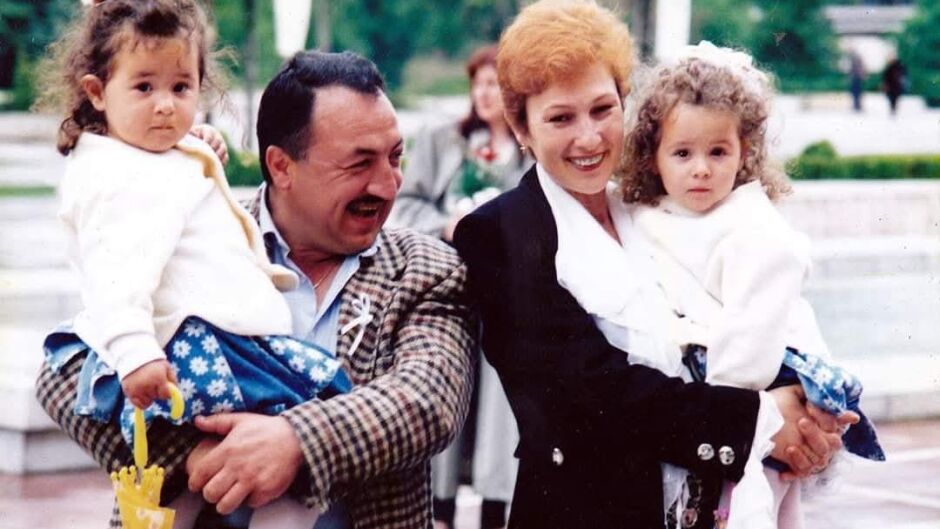 "Снощи внезапно си отиде моето момче!" Мая Нешкова загуби любовта на живота си