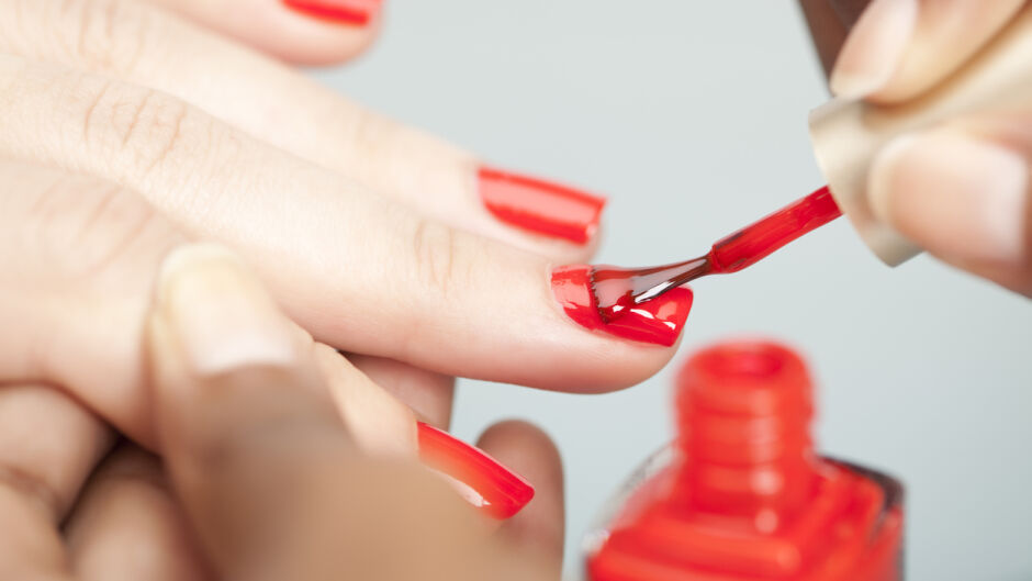 Как да създадете илюзия за по-дълги нокти (СНИМКИ)