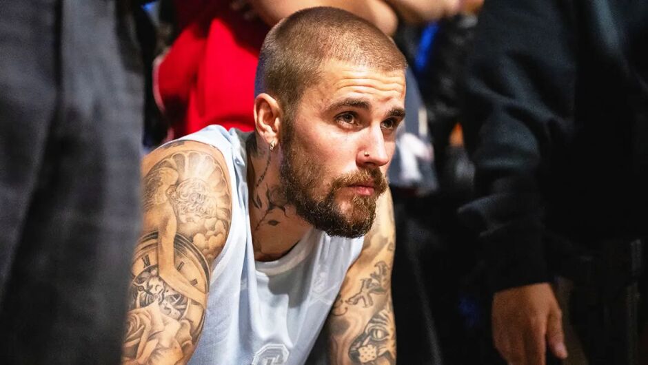 Джъстин Бийбър се завръща на голямата сцена - ето какво подготвя (СНИМКИ+ВИДЕО)