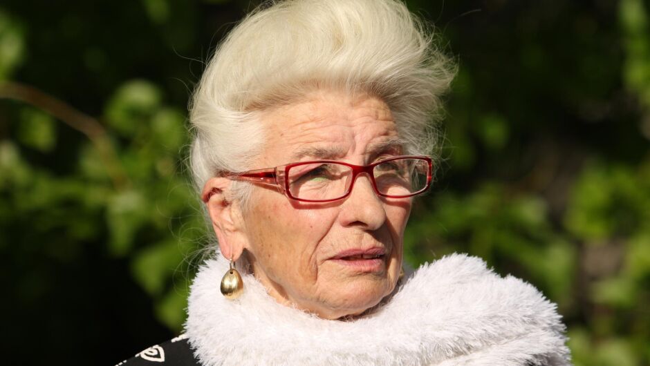 Янка Рупкина - народната певица, която успя да възхити китариста на "Бийтълс" (ВИДЕО)