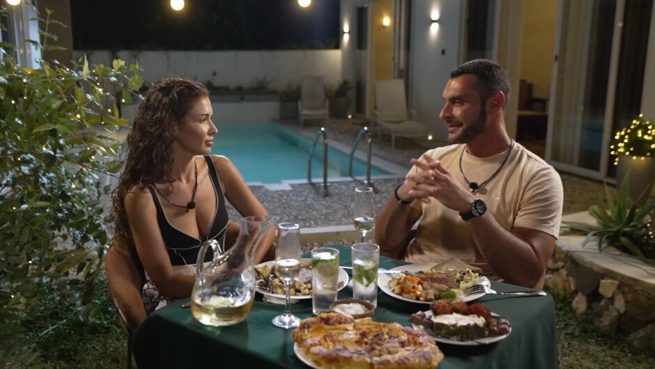 Детайлът от срещата на Крис и Елеонора, който никой не забеляза (ВИДЕО)