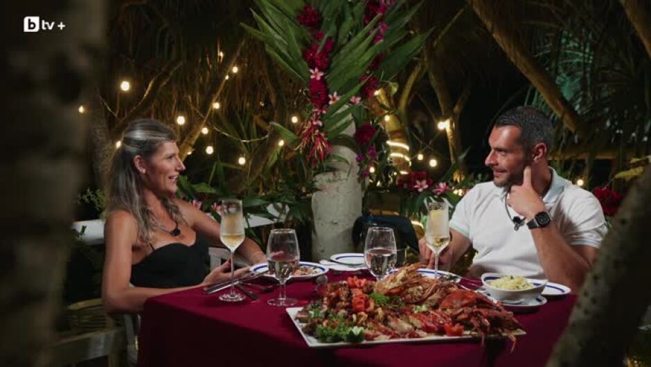 За завиждане! Какво ядат на романтичните си вечери двойките в "Ергенът" (ВИДЕО)