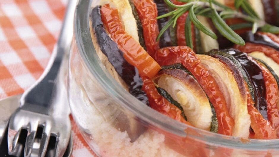 Постни рецепти на деня: 10 декември: Печени зеленчуци върху ориз