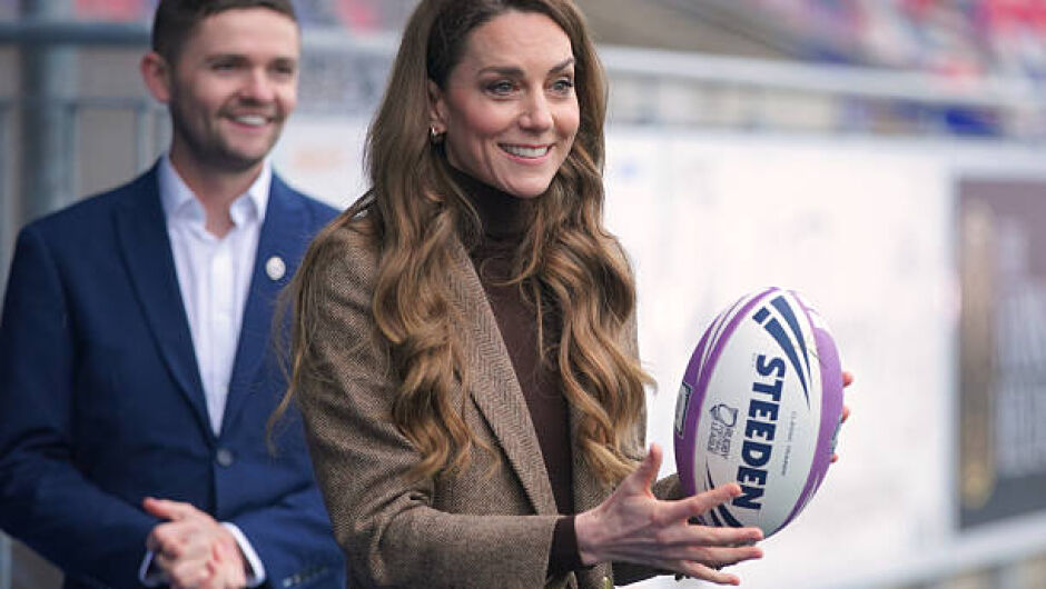 По стъпките на принц Хари и Меган - Кейт Мидълтън и принцеса Ан заминават за Австралия! (ВИДЕО)