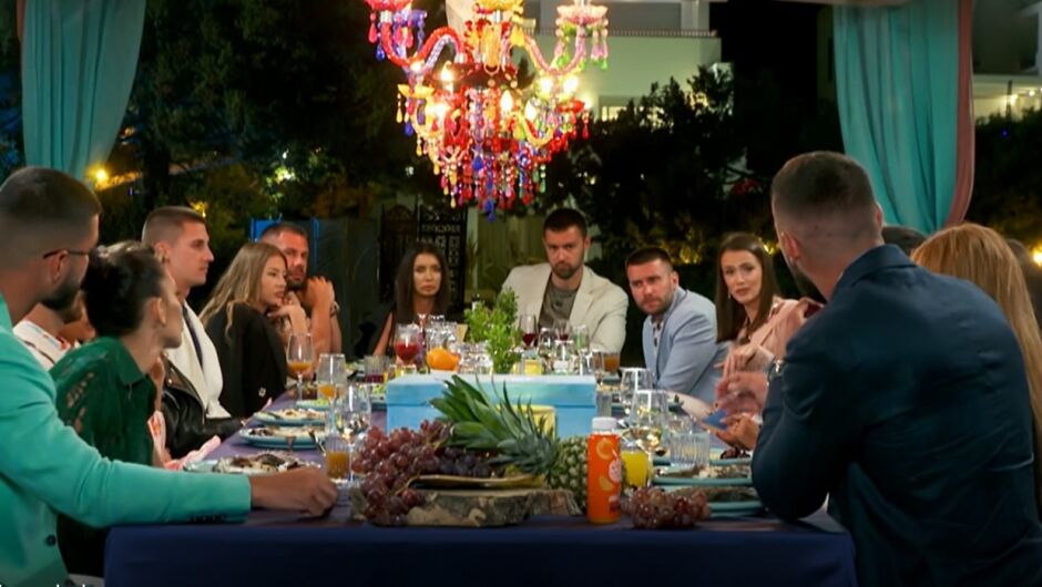 Киара сияе, Вики плаче, а Радо е обвинен, че преиграва – какво се случи на банкета 