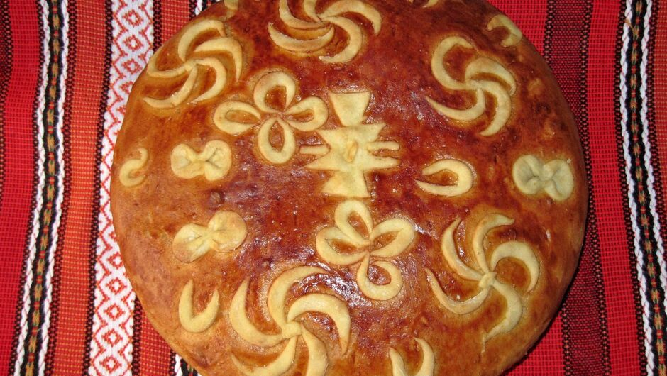 На Петковден - меси се пита и се слага върху мъжка риза (РЕЦЕПТА)