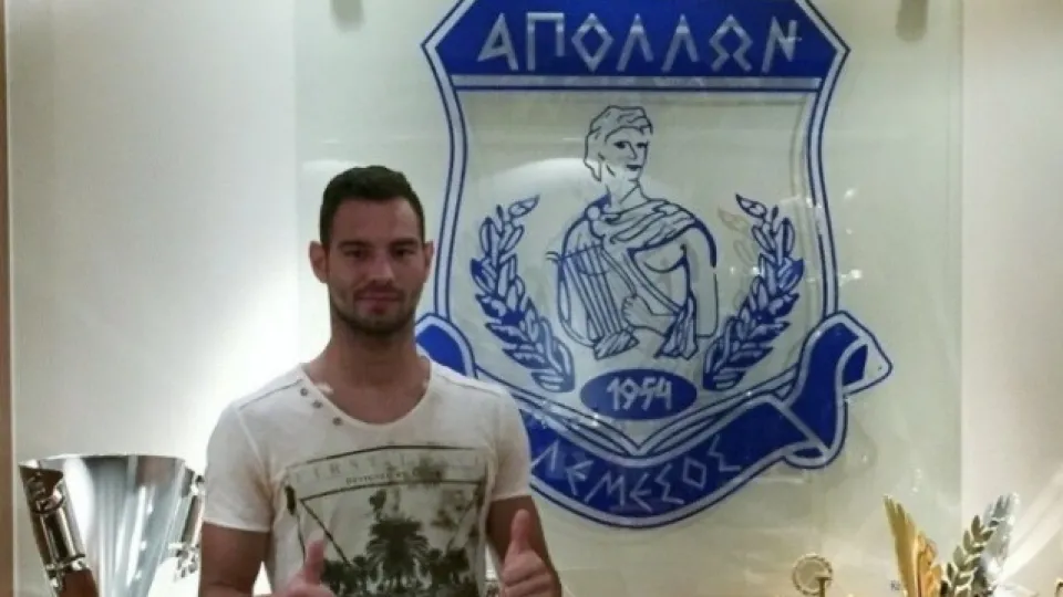 Славчев премина в Аполон Лимасол