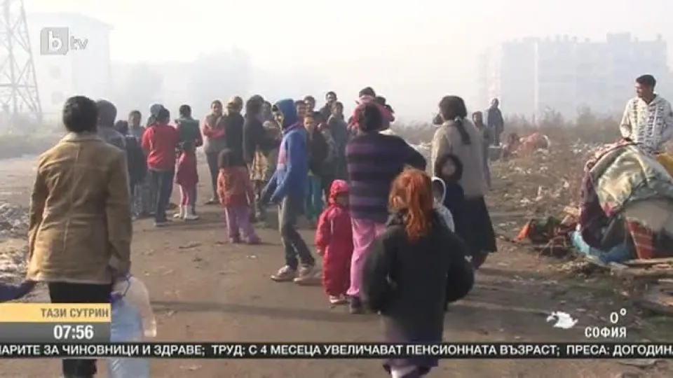 Играта на нерви между роми и община Ямбол продължава