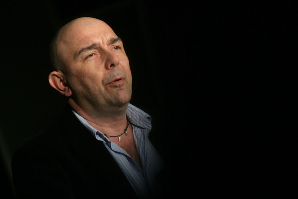 Протестите, "довели до излишен хаос", накарали Калин Сърменов да се включи в политиката