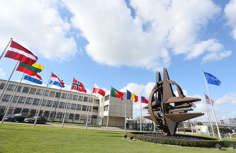 Парламентарната асамблея на НАТО къса връзки с Русия
