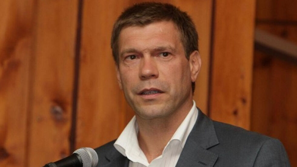 Украински кандидат-президент пребит жестоко след тв участие
