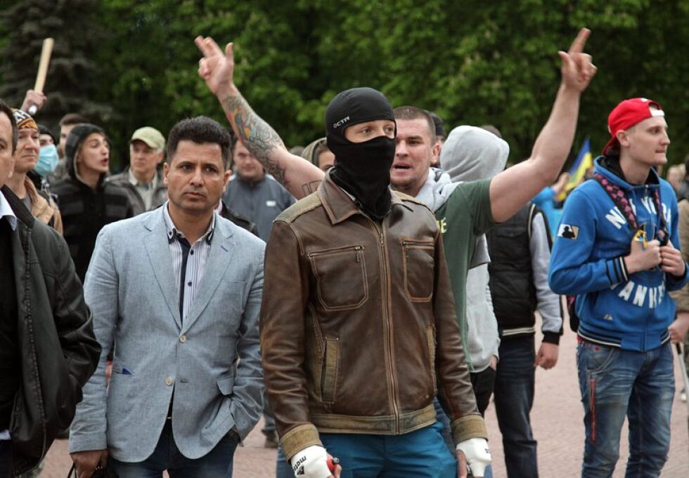 Проруски бунтовници нападнаха шествие за единение в Донецк