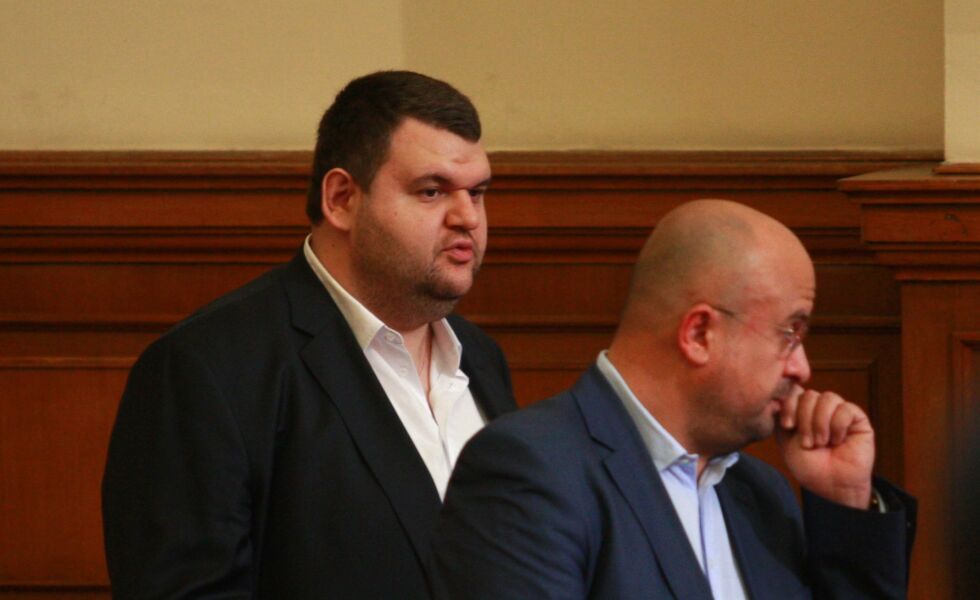 Камен Костадинов: Няма тъмна сянка около Делян Пеевски