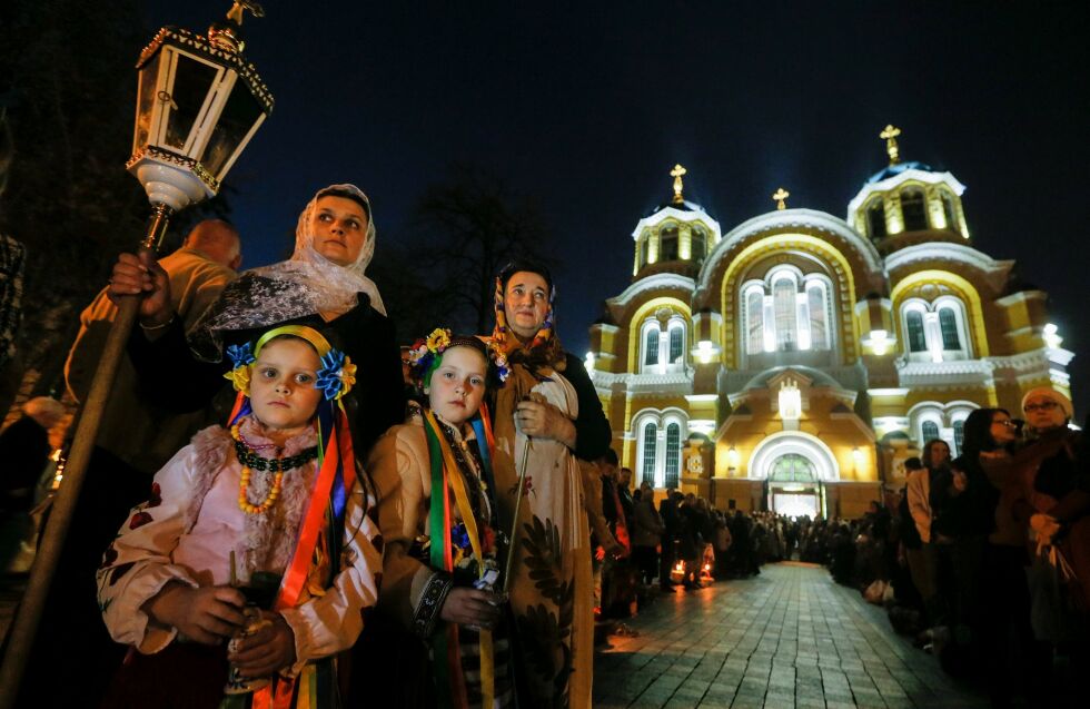 Великден по света (ГАЛЕРИЯ)