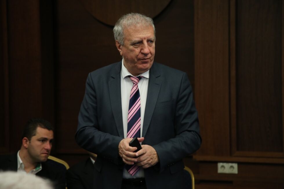 Александър Томов влиза в президентската битка с формула за вдигане на доходите