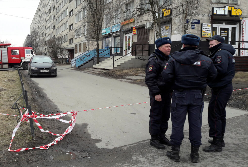 Грохотът на откъртена мазилка предизвика паника в Петербург
