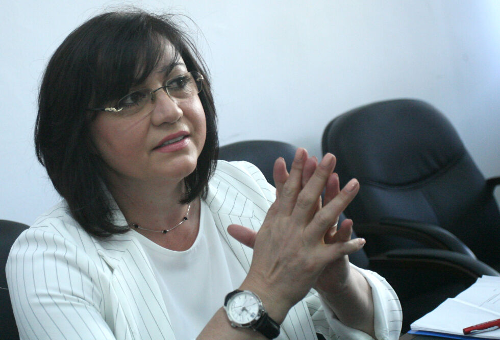 Нинова към Борисов: Не лъжете за „Олимпик“