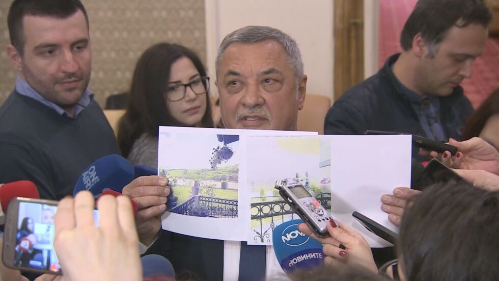 Валери Симеонов: Министър живее в луксозен имот, който не е декларирал
