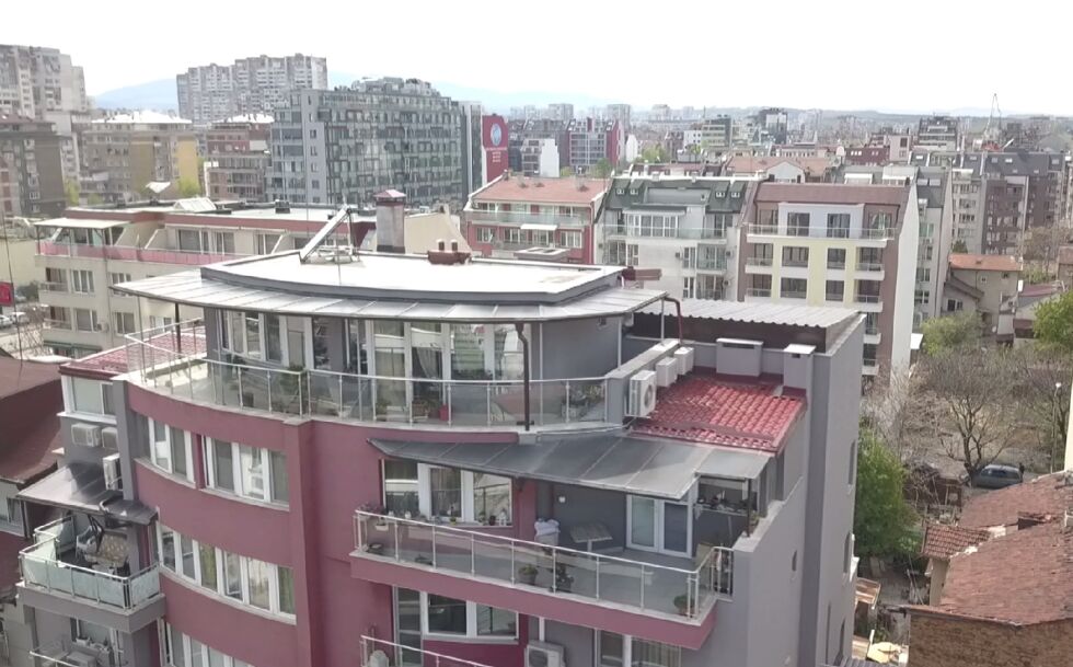 И Каракачанов в имотната сага „Апартамент гейт”