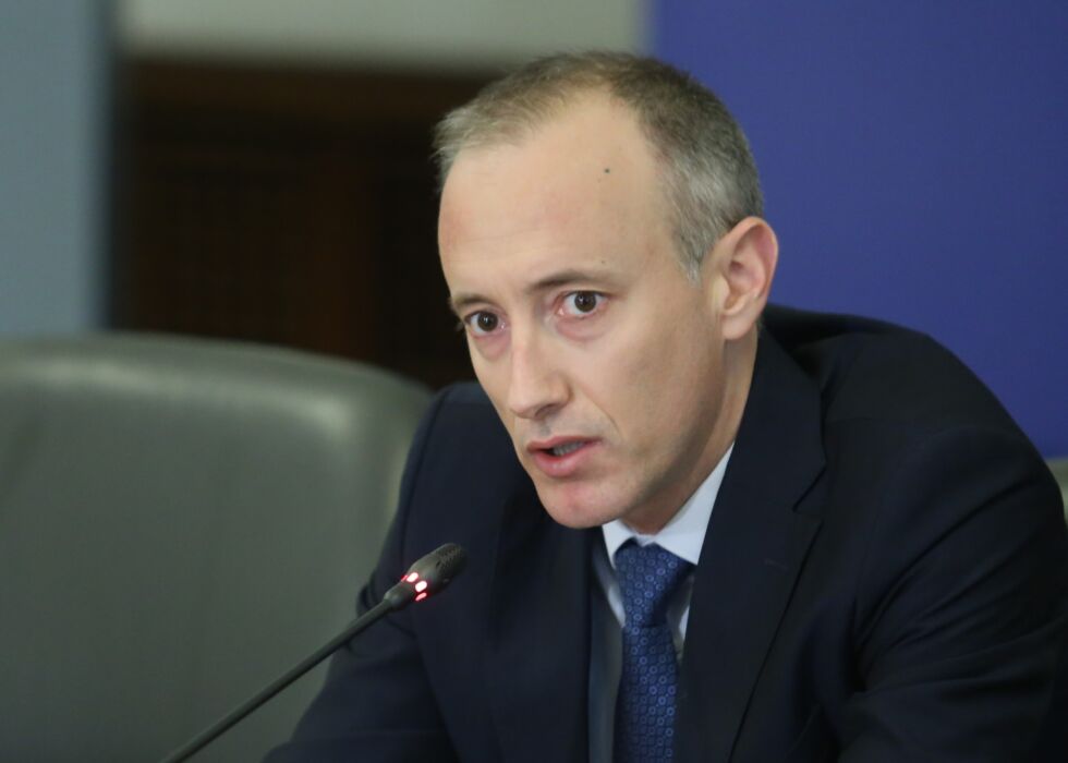 Вълчев: Ще предложим нови дати за изпитите след 7-и и 12-и клас