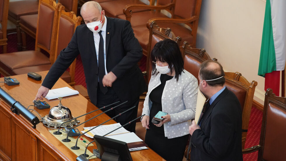 Депутатите гласуват окончателно мерките след края на извънредното положение