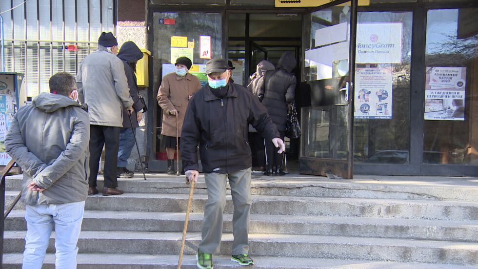 Имаше ли струпване пред пощите в деня на изплащане на пенсиите?