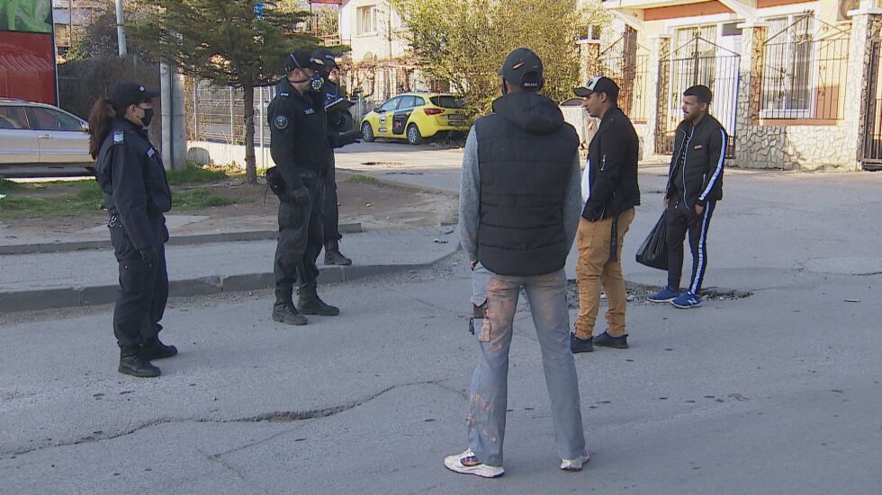 Засилени проверки за спазването на мерките срещу COVID-19 в цялата страна (ОБЗОР)