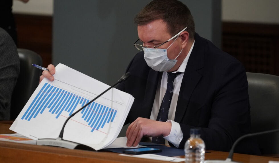 Костадин Ангелов: Първи крачки към края на третата вълна