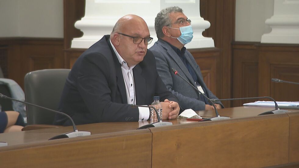 Брънзалов: Работим по подобряване на логистиката за доставка на ваксини за джипитата