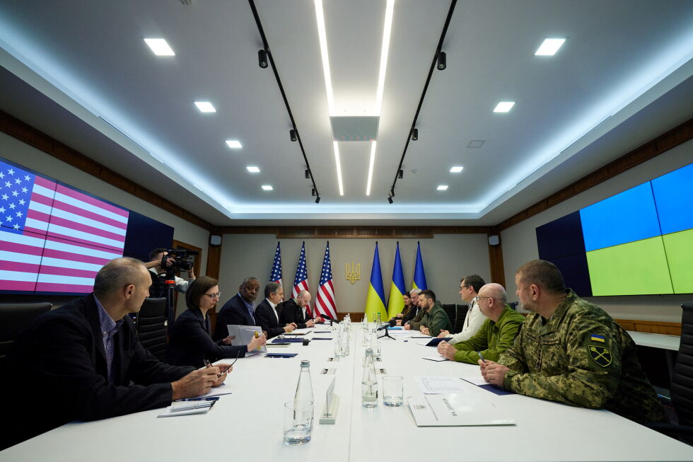 Антъни Блинкен и Лойд Остин посетиха Киев
