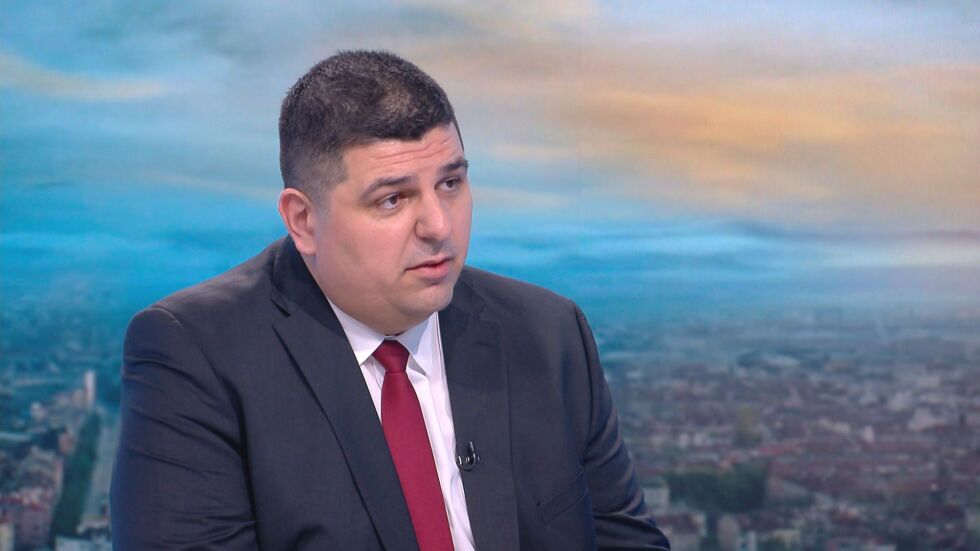 Ивайло Мирчев: Дълги години ни е втълпявано, че без Русия не можем да ползваме газ