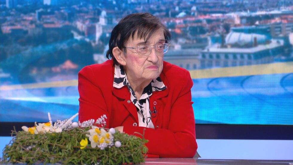 Мика Зайкова: Трябва да има правителство и то редовно