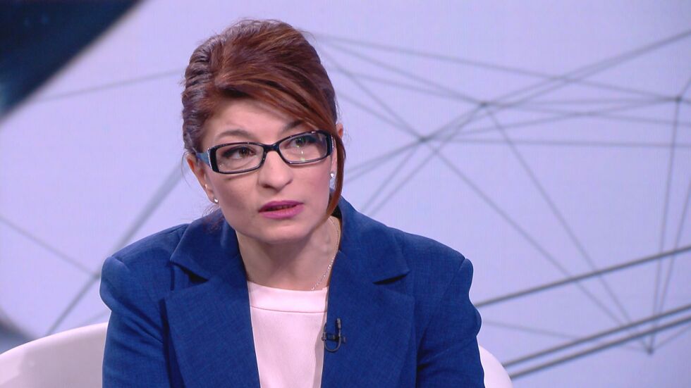 Десислава Атанасова: 50% е шансът да има правителство 