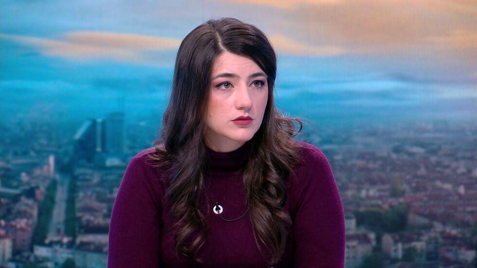 Лена Бориславова: Шефът на ГЕРБ е Делян Пеевски