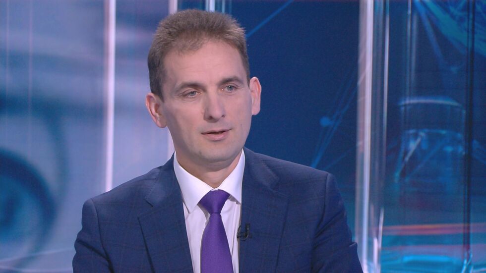 Севим Али, АПС: Ахмед Доган участва активно в предизборната кампания