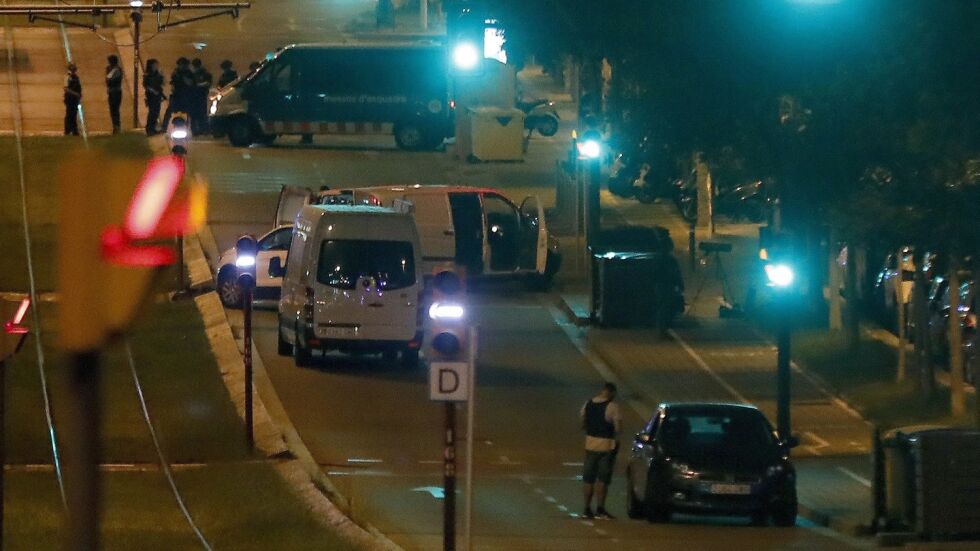 Задържаха трети човек във връзка с атаката в Барселона