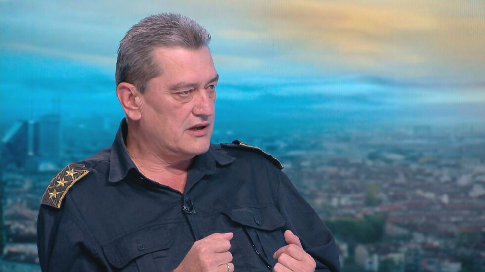 Гл. ком. Николай Николов: В България вече се произвеждат маски с филтър FFP2